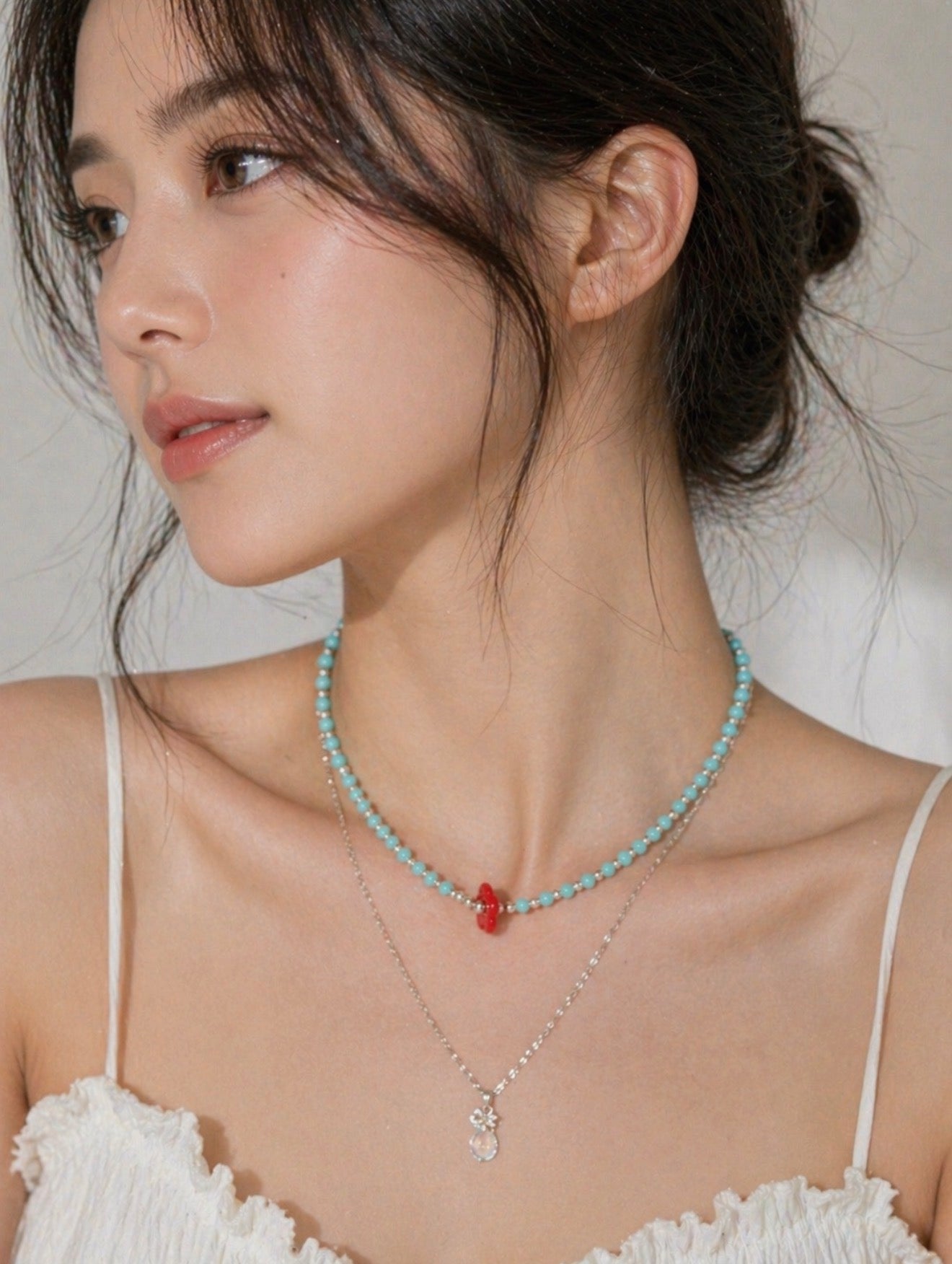 Turquoise-Inspired Beaded Necklace with Red Floral